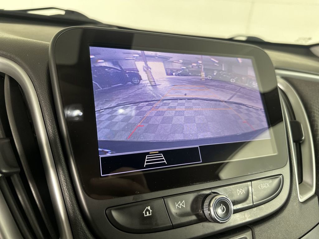 Used 2022 Chevrolet Malibu RS image 17