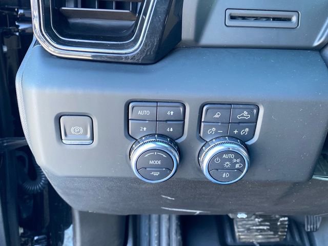 Used 2024 GMC Sierra 1500 AT4 image 23