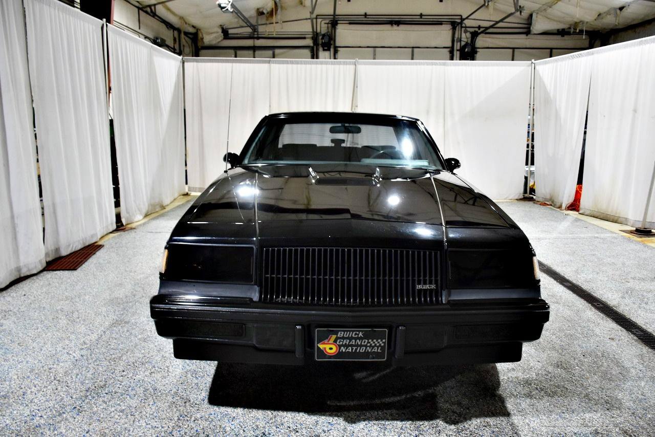 Used 1987 Buick Regal Coupe RWD image 2