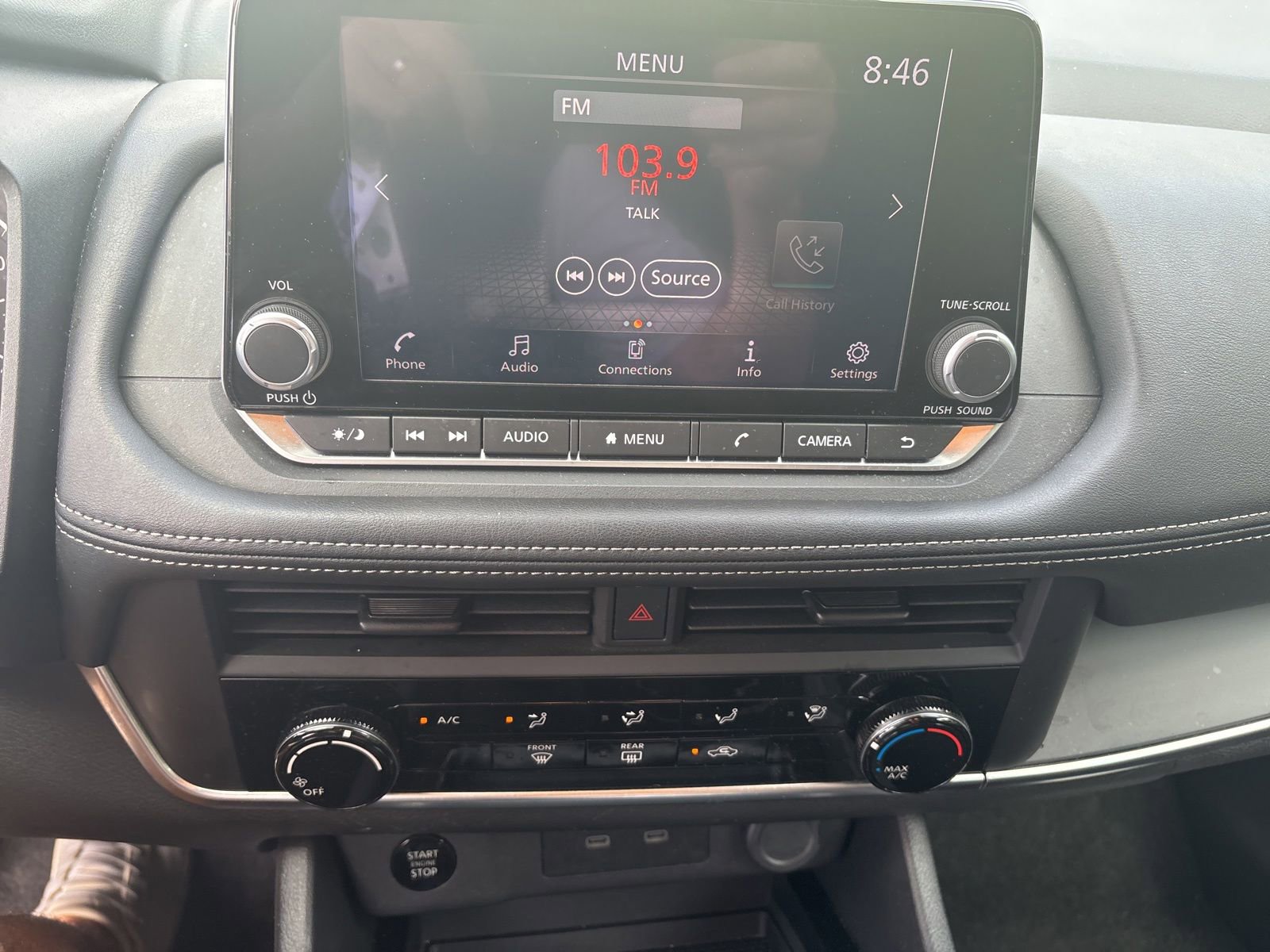 Used 2025 Nissan Rogue S FWD image 10