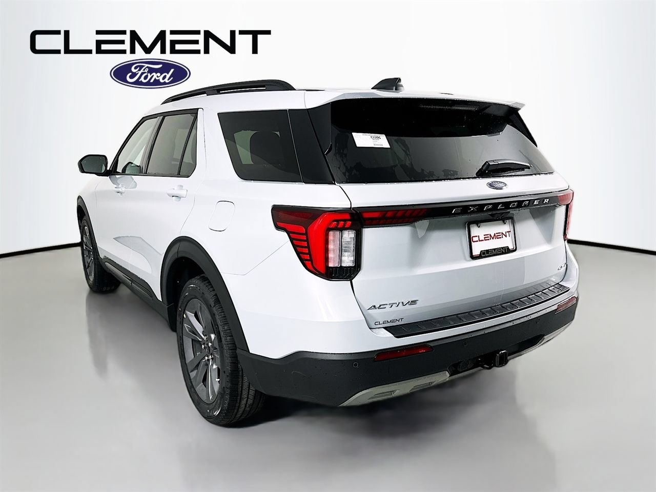 New 2026 Ford Explorer Active w/ Active Comfort Package AWD/4WD image 8