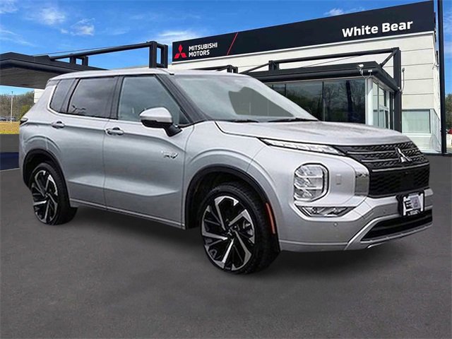 Used 2025 Mitsubishi Outlander SEL