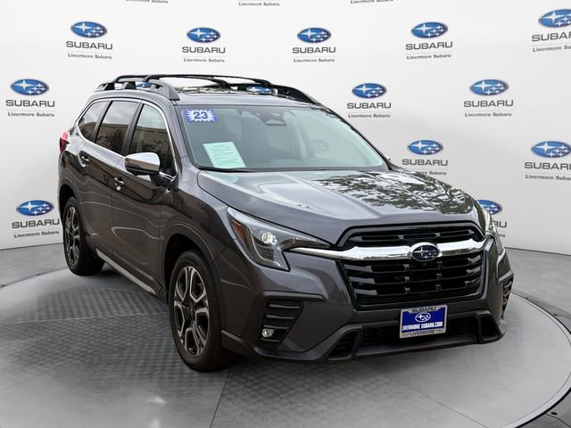 Used 2023 Subaru Ascent Limited w/ Technology Package AWD/4WD image 1