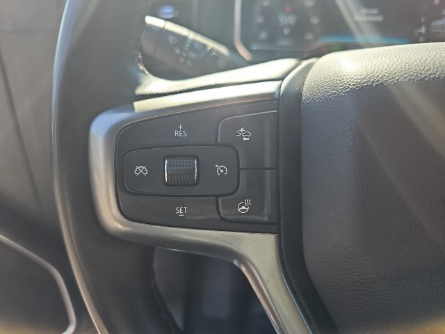 Used 2025 Chevrolet Silverado 1500 LT AWD/4WD image 21