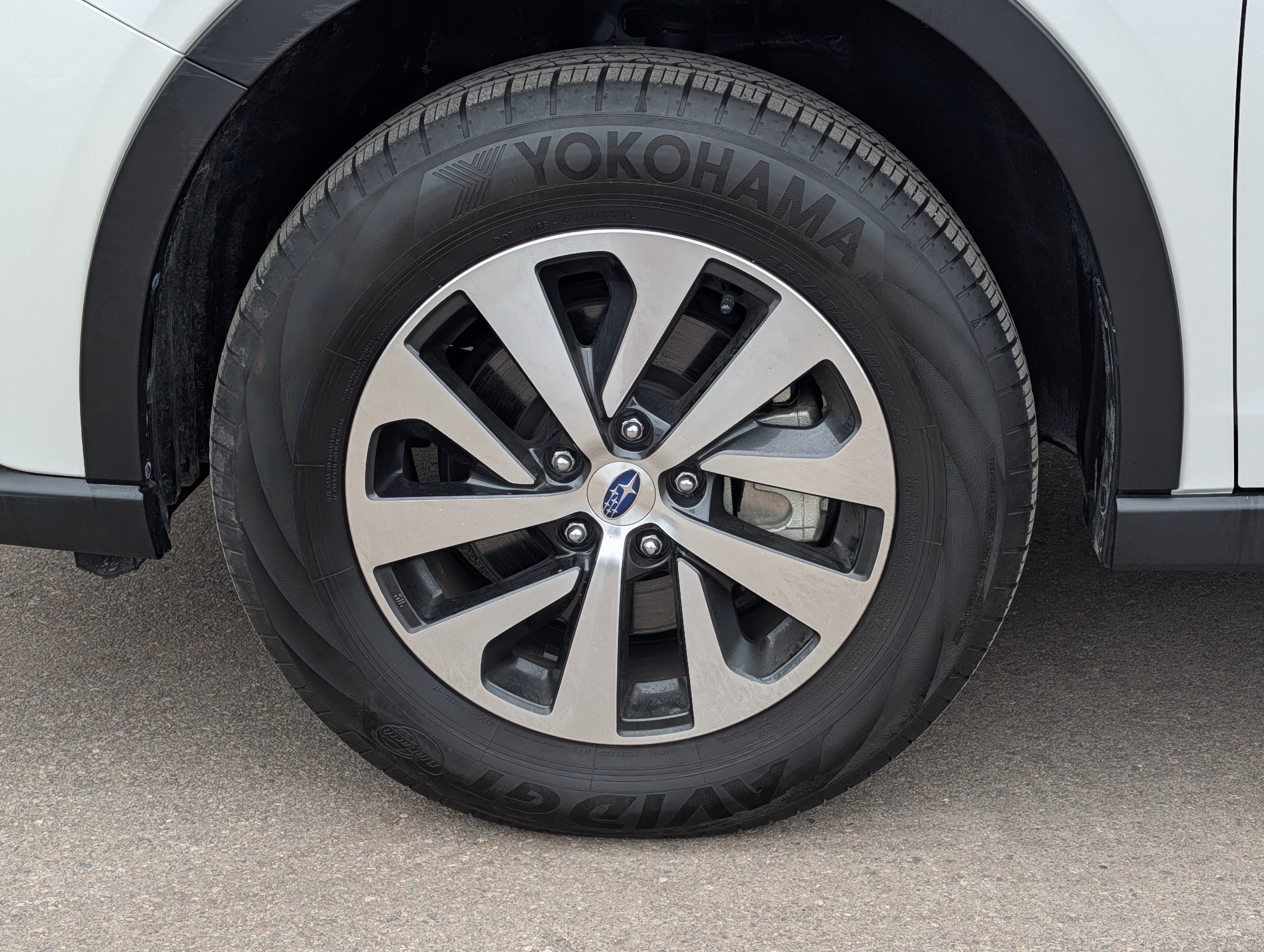 Used 2022 Subaru Outback Premium image 15