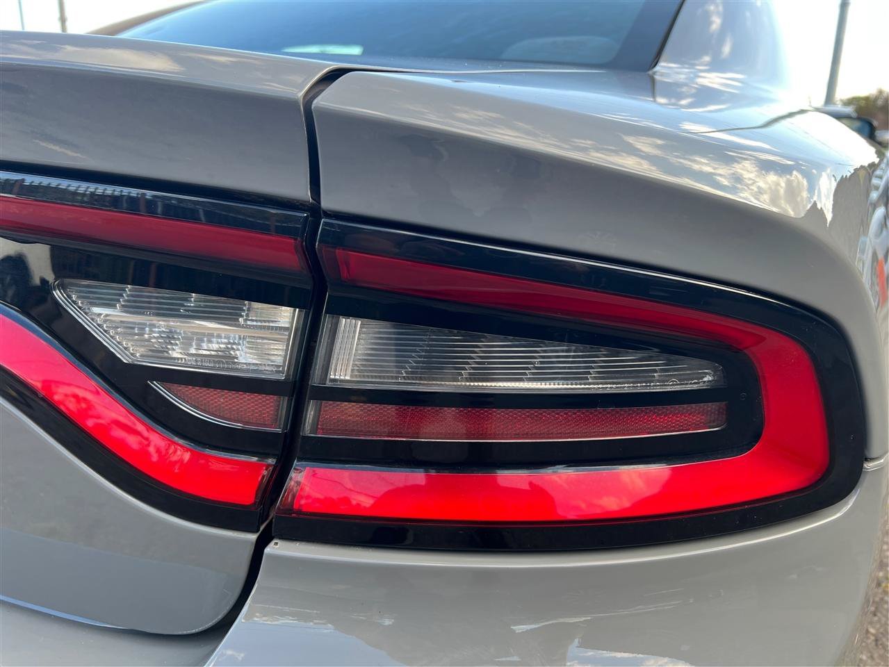 Used 2018 Dodge Charger SXT Plus RWD image 19
