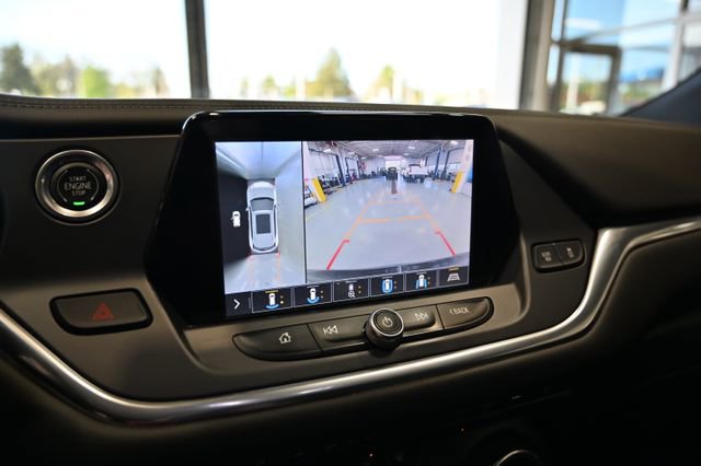 Used 2019 Chevrolet Blazer LT w/ Sun and Wheels Package image 17