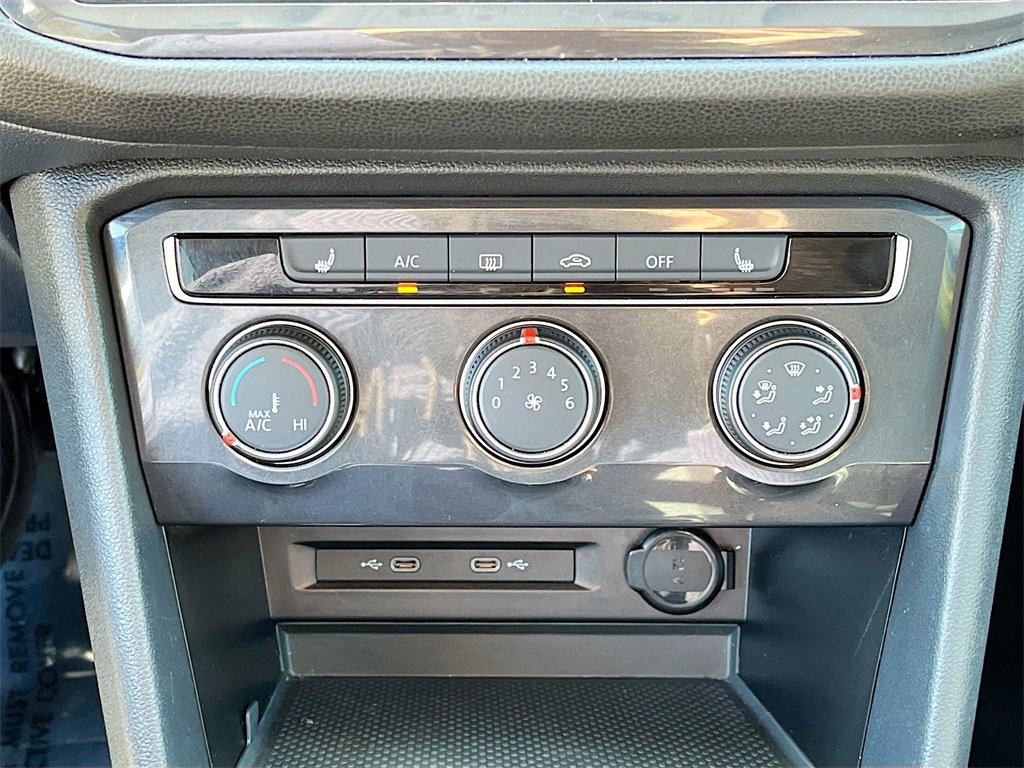 Used 2024 Volkswagen Tiguan Wolfsburg Edition image 15