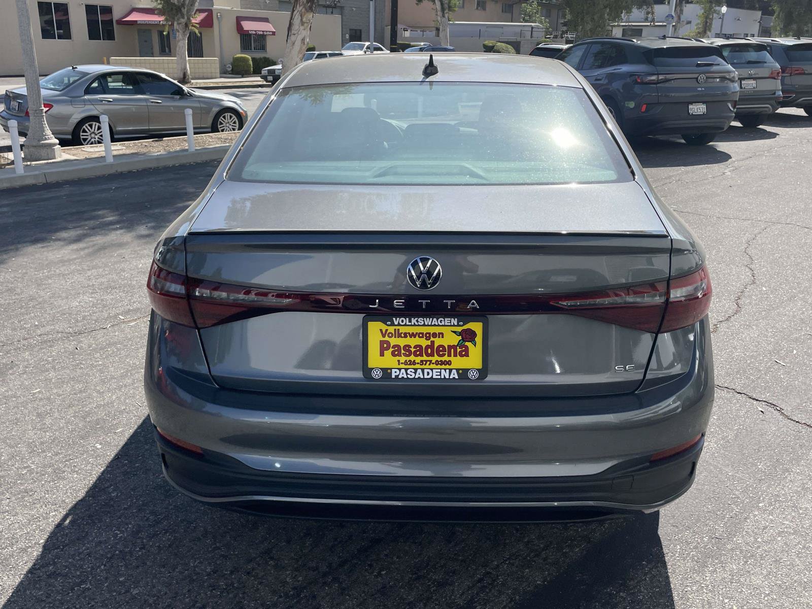 New 2026 Volkswagen Jetta SE FWD image 4