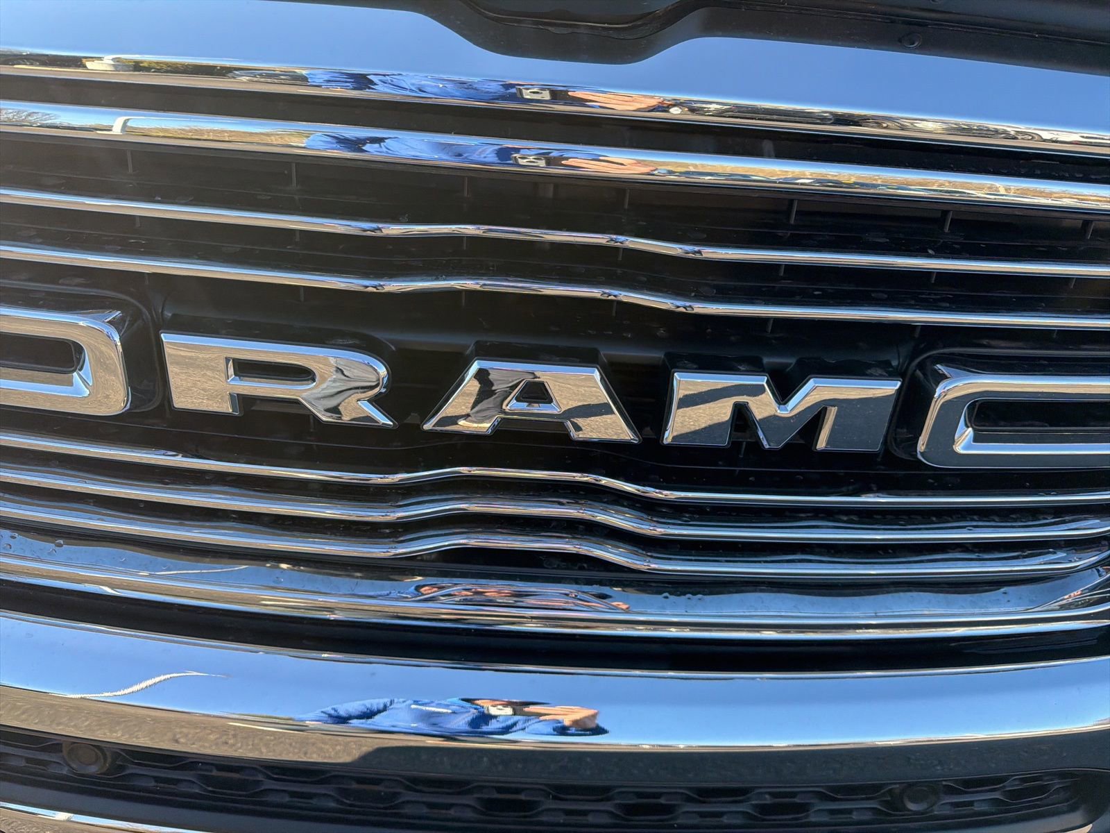 Used 2019 RAM 1500 Laramie image 33