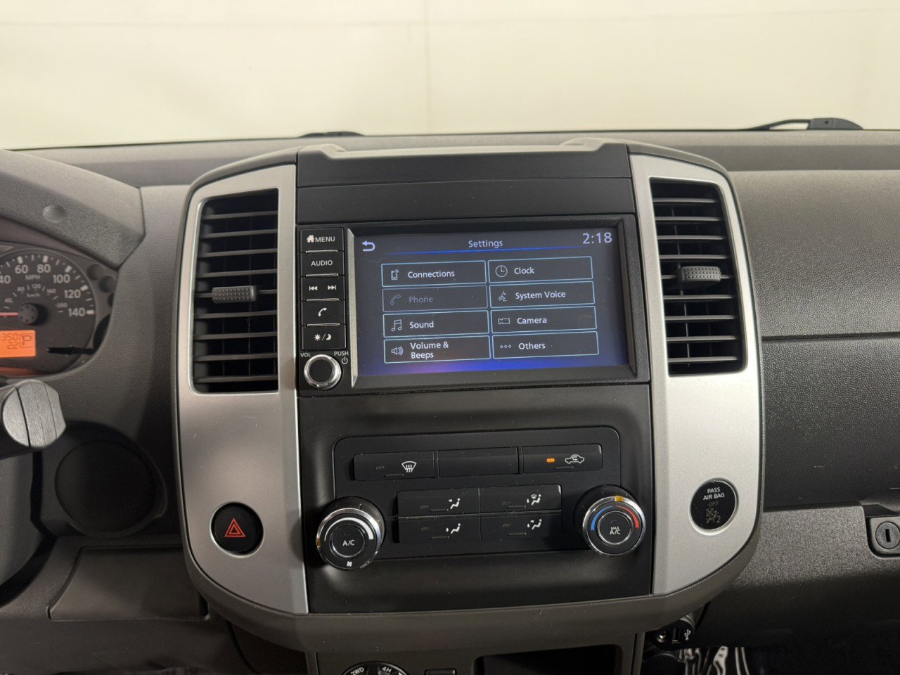 Used 2020 Nissan Frontier S image 18