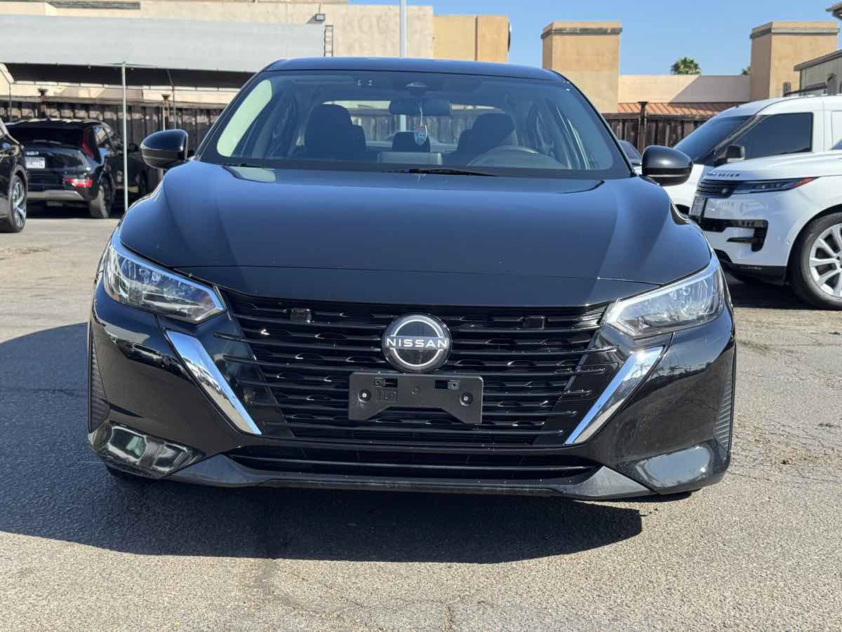 Used 2024 Nissan Sentra SV FWD image 5
