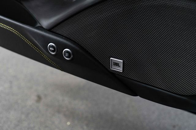 Used 2017 Ferrari 488 GTB RWD image 17