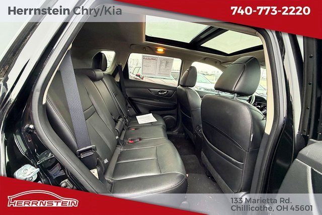 Used 2016 Nissan Rogue SL w/ SL Premium Package image 26