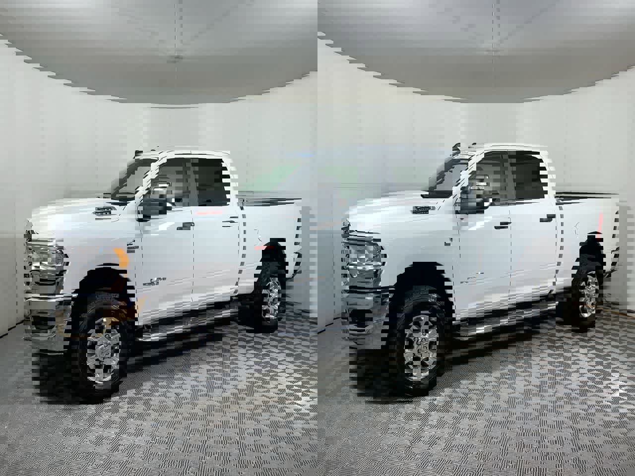 Used 2024 RAM 2500 Big Horn image 11