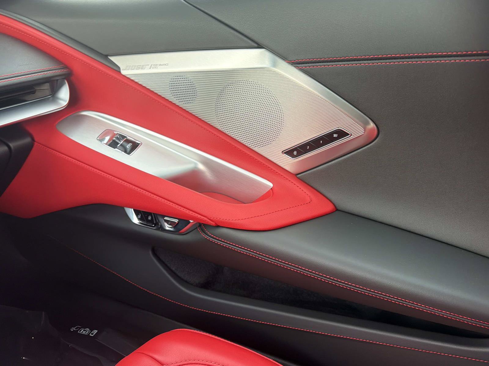 Used 2026 Chevrolet Corvette Z06 RWD image 17