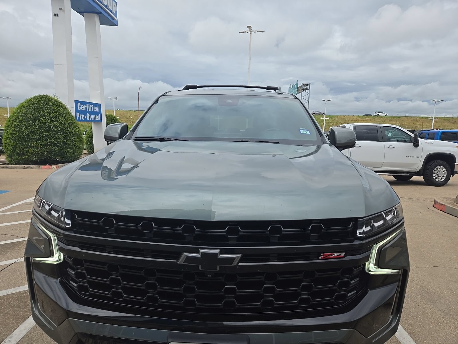 Used 2024 Chevrolet Tahoe Z71 w/ Z71 Off-Road Package AWD/4WD image 6