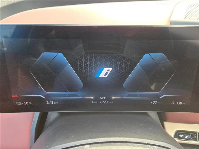 Used 2023 BMW iX xDrive50 w/ Ultimate Package image 11