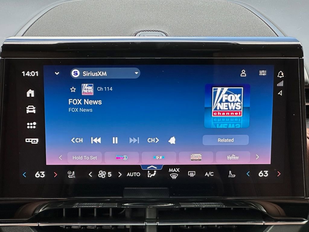 New 2026 Lincoln Nautilus Reserve AWD/4WD image 11