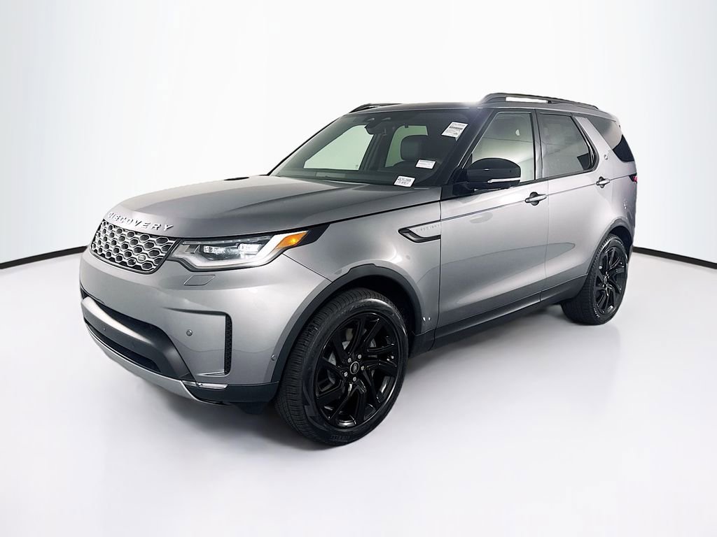 New 2025 Land Rover Discovery S