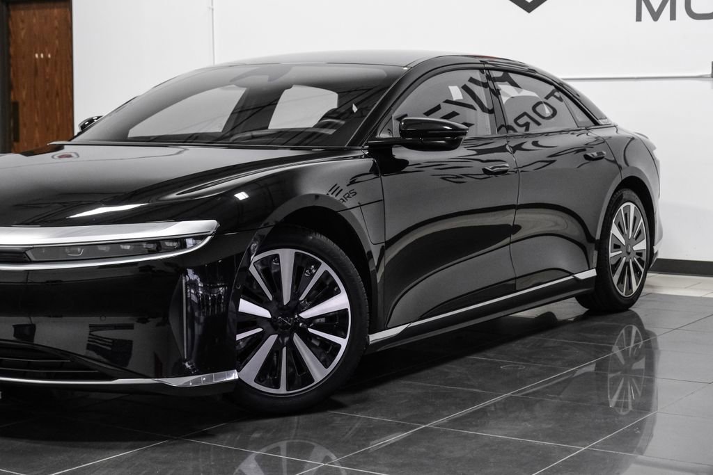 Used 2023 Lucid Air Pure image 9