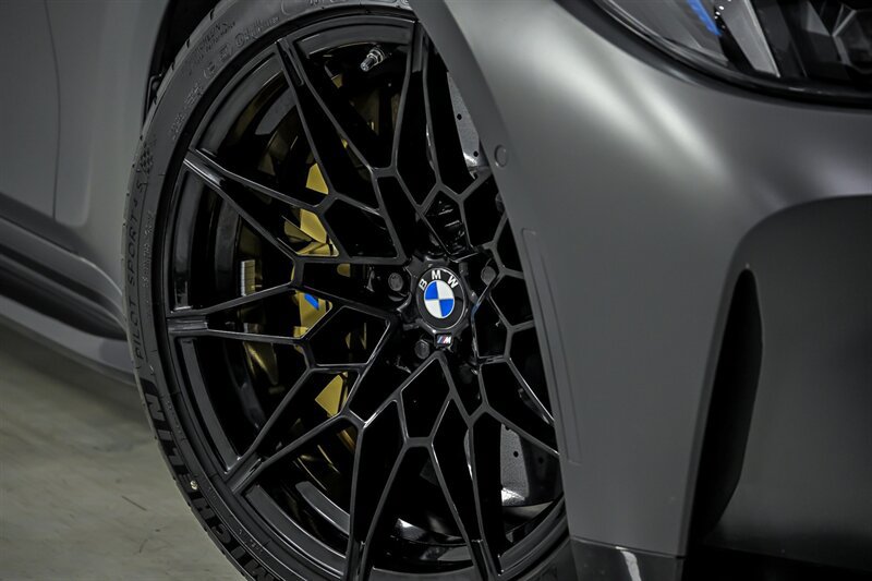 Used 2025 BMW M3 Competition w/ Carbon Package AWD/4WD image 3