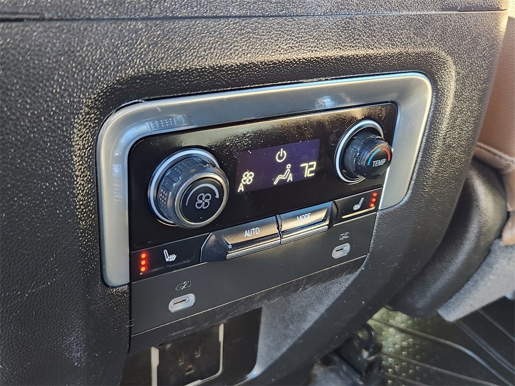 Used 2021 Chevrolet Tahoe High Country image 12