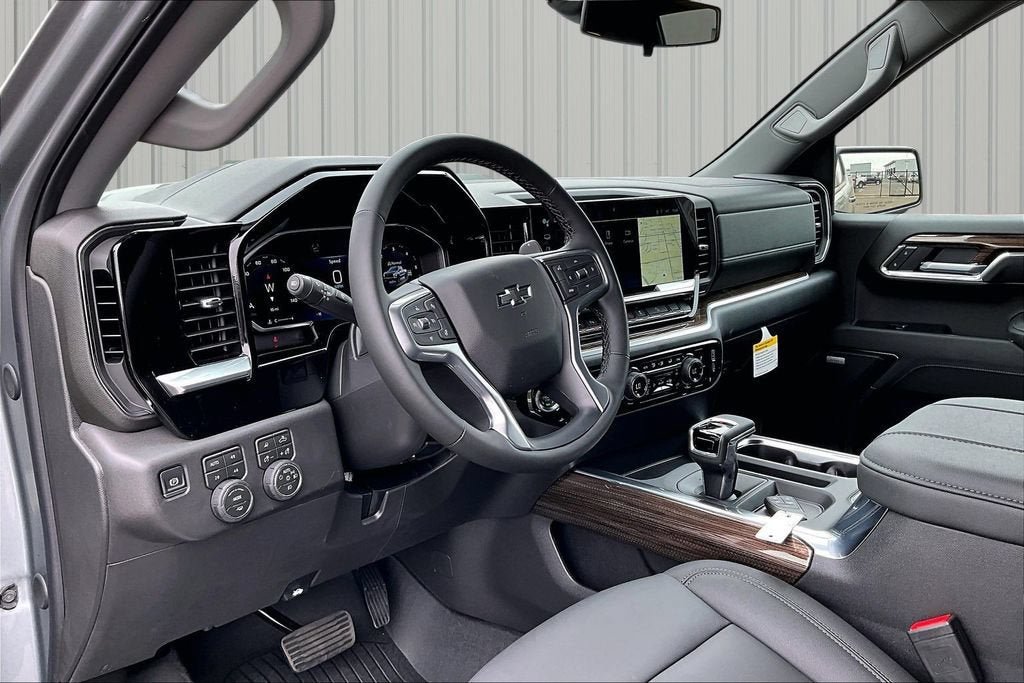 New 2026 Chevrolet Silverado 1500 LT Trail Boss w/ Safety Package AWD/4WD image 3