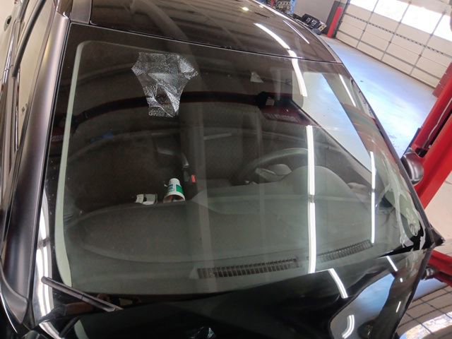 Used 2023 Nissan Kicks S image 8