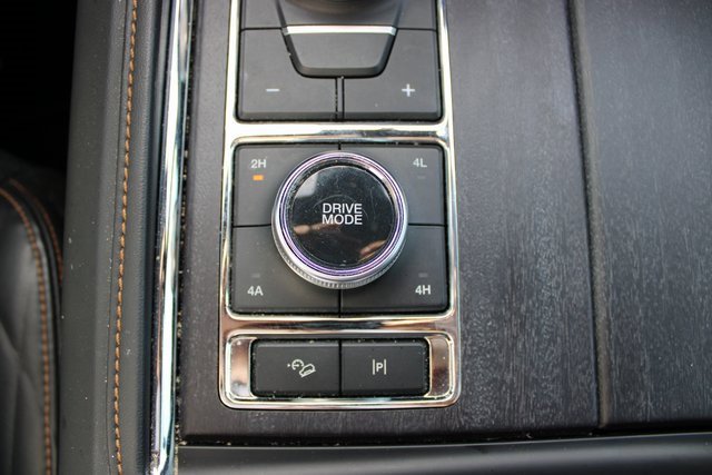 Used 2024 Ford Expedition Max Platinum image 22