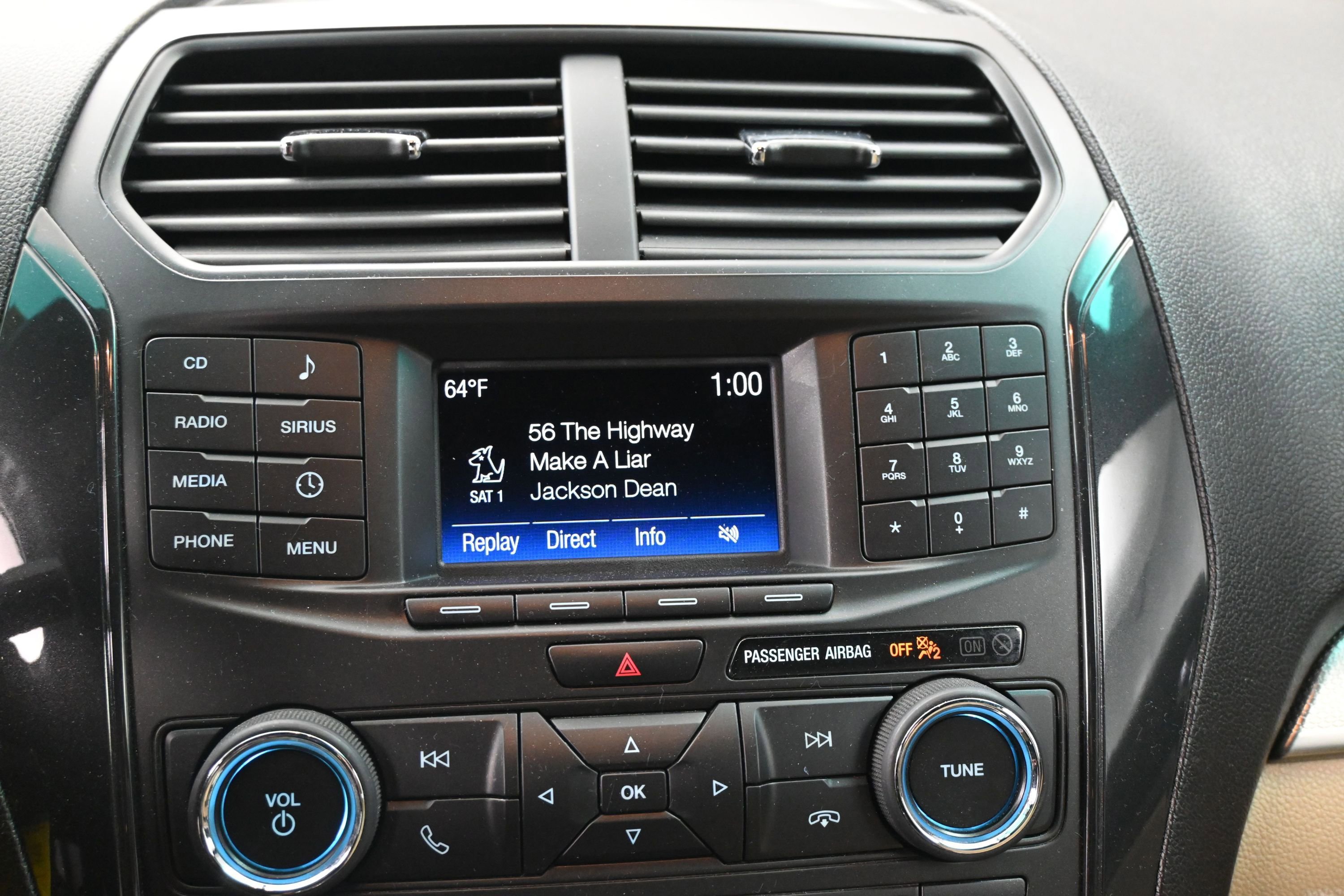 Used 2017 Ford Explorer FWD image 11
