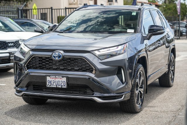 Used 2024 Toyota RAV4 XSE w/ Weather Package AWD/4WD image 6