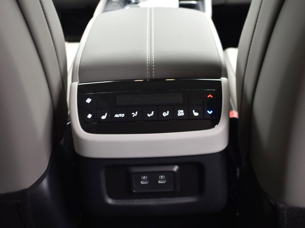 New 2026 INFINITI QX60 Luxe w/ Cargo Package image 19