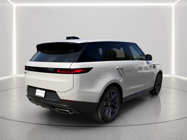 Certified 2025 Land Rover Range Rover Sport SE image 5