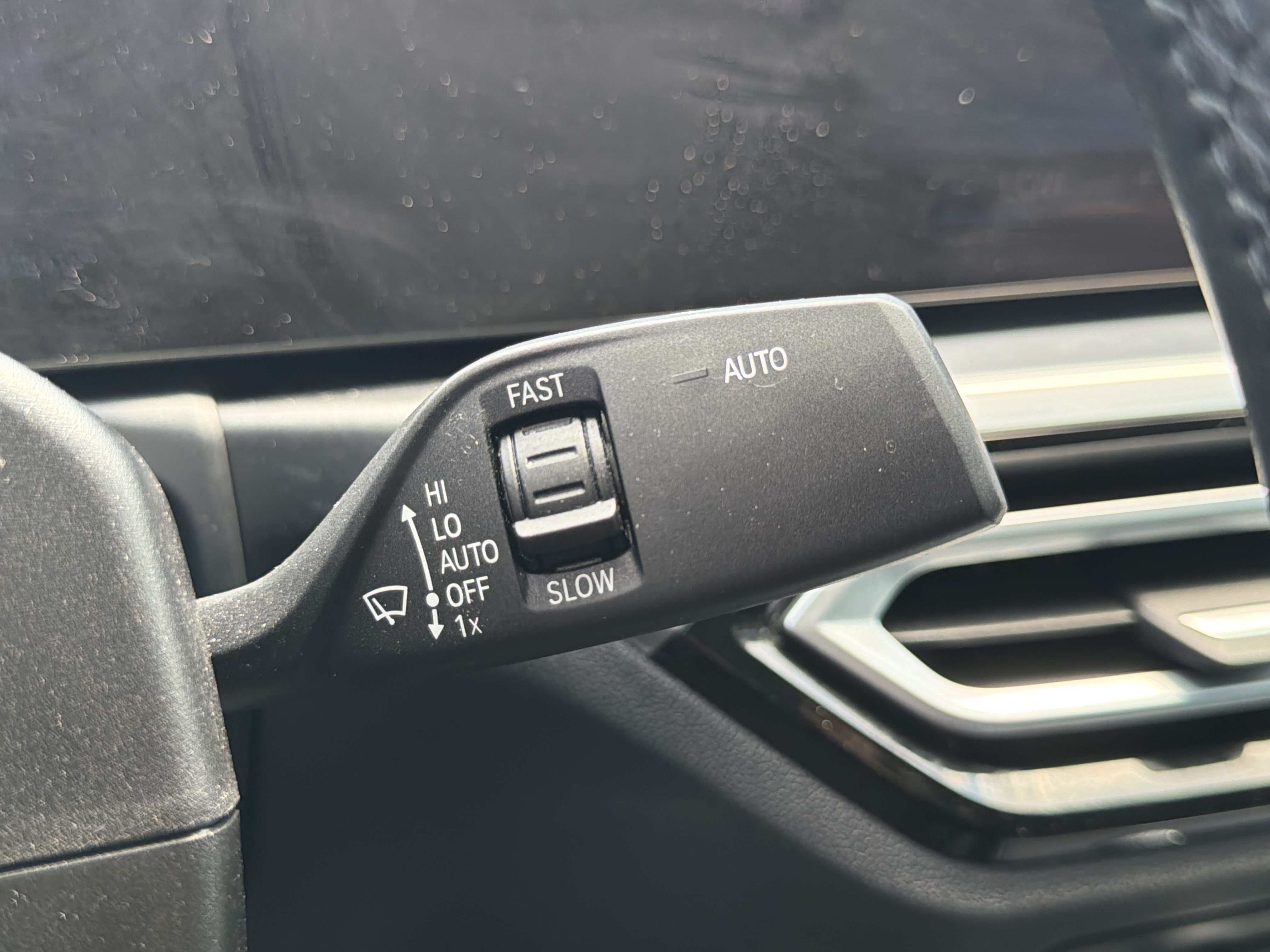 Used 2023 BMW i4 eDrive35 RWD image 32