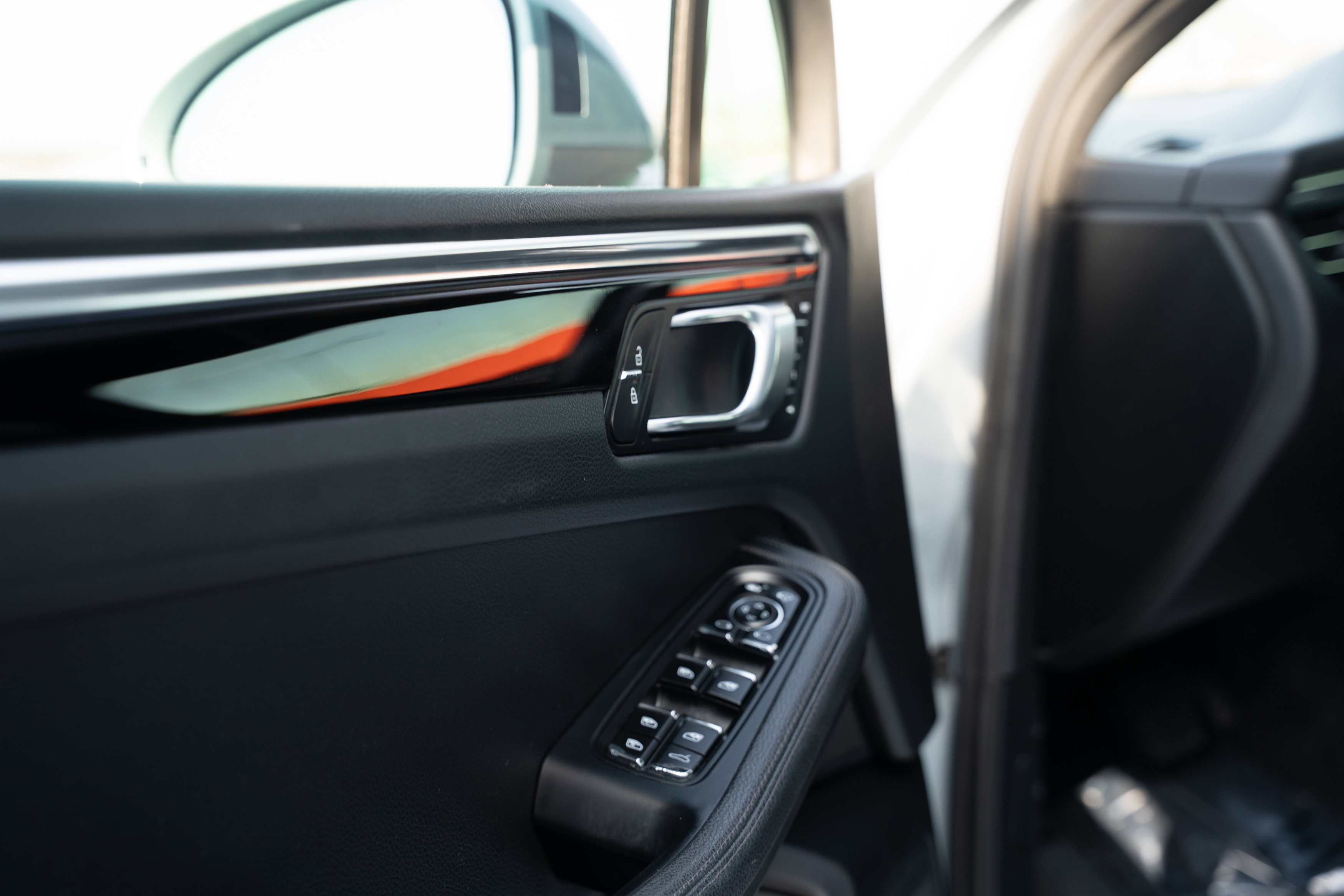 Used 2019 Porsche Macan S image 23