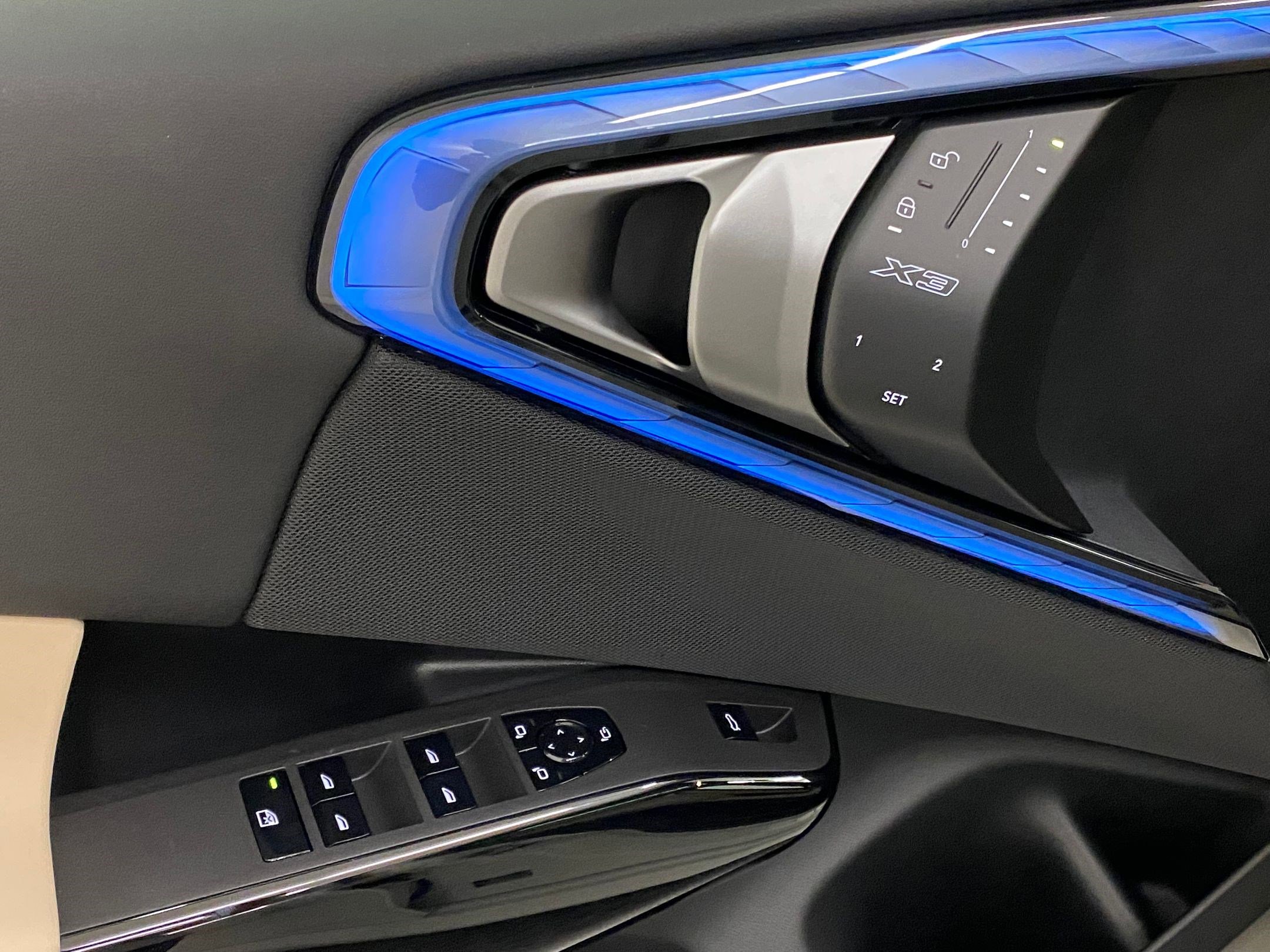 New 2026 BMW X3 xDrive30 w/ Premium Package image 11