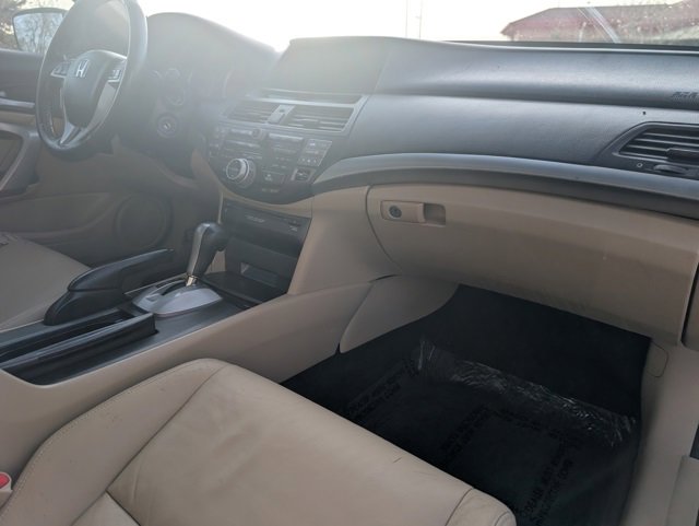 Used 2010 Honda Accord EX-L image 18