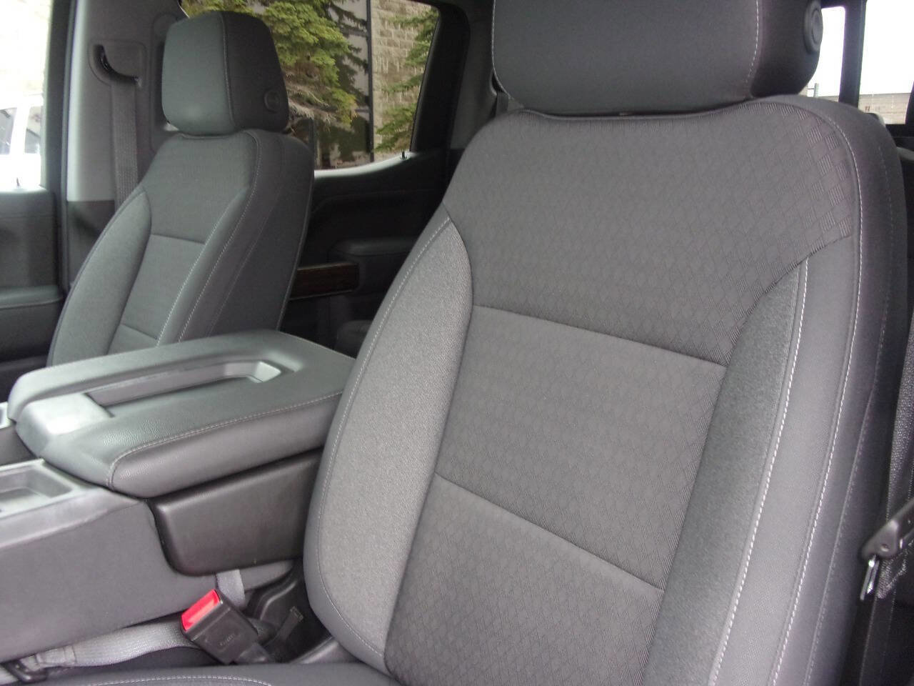 Used 2021 GMC Sierra 1500 SLE AWD/4WD image 13