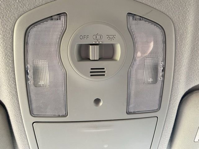 Used 2015 Toyota Prius Two FWD image 21