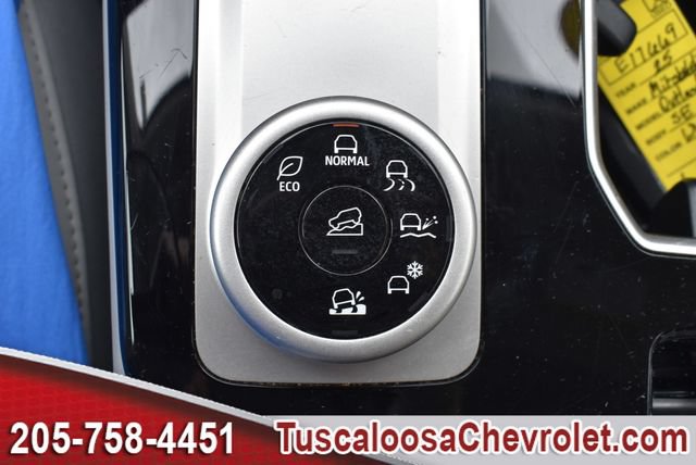 Used 2025 Mitsubishi Outlander SE AWD/4WD image 43