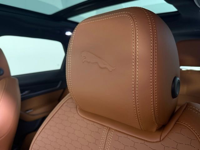 New 2026 Jaguar F-PACE R-Dynamic S image 32