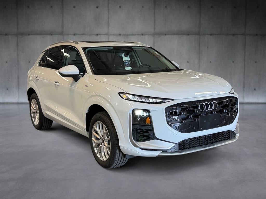 New 2026 Audi Q3 quattro 2.0T AWD/4WD image 7