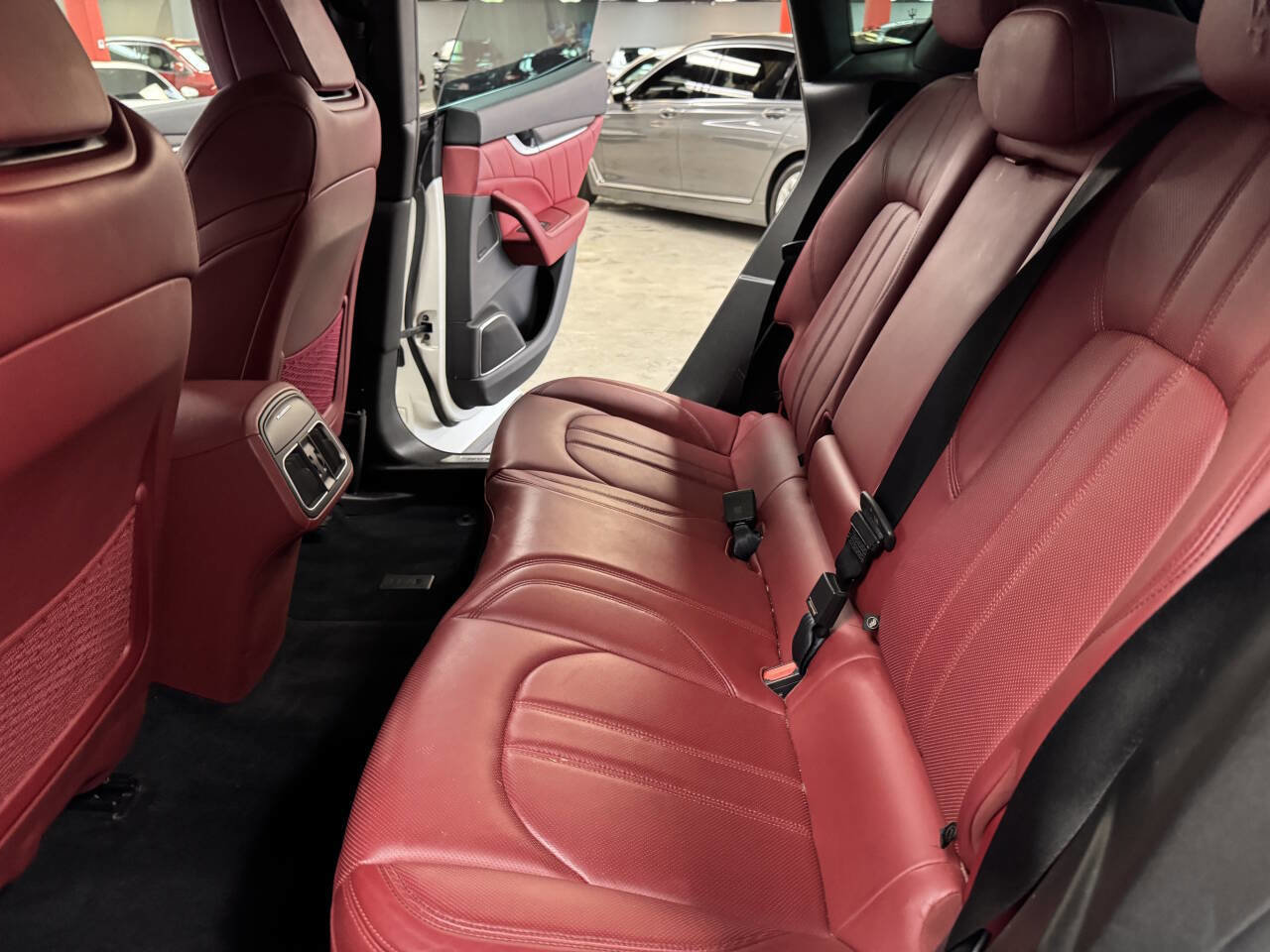 Used 2021 Maserati Levante S GranSport image 48