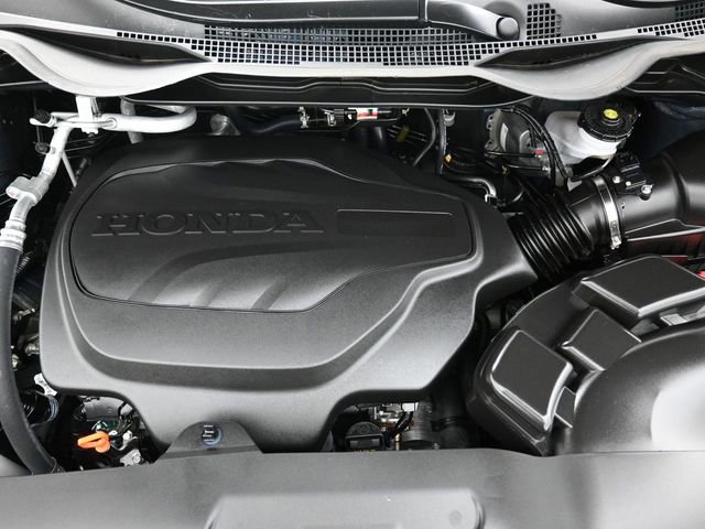 Certified 2025 Honda Odyssey Touring image 27