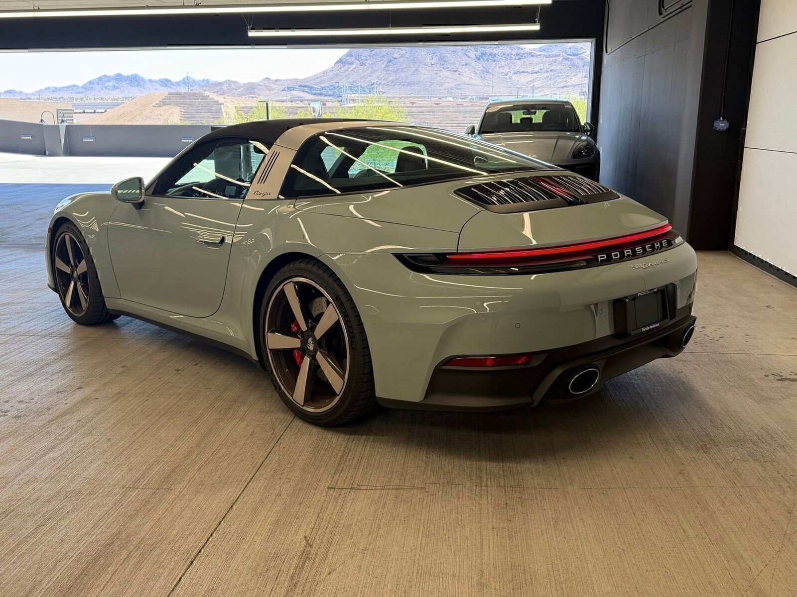 Certified 2026 Porsche 911 Targa 4S AWD/4WD image 3