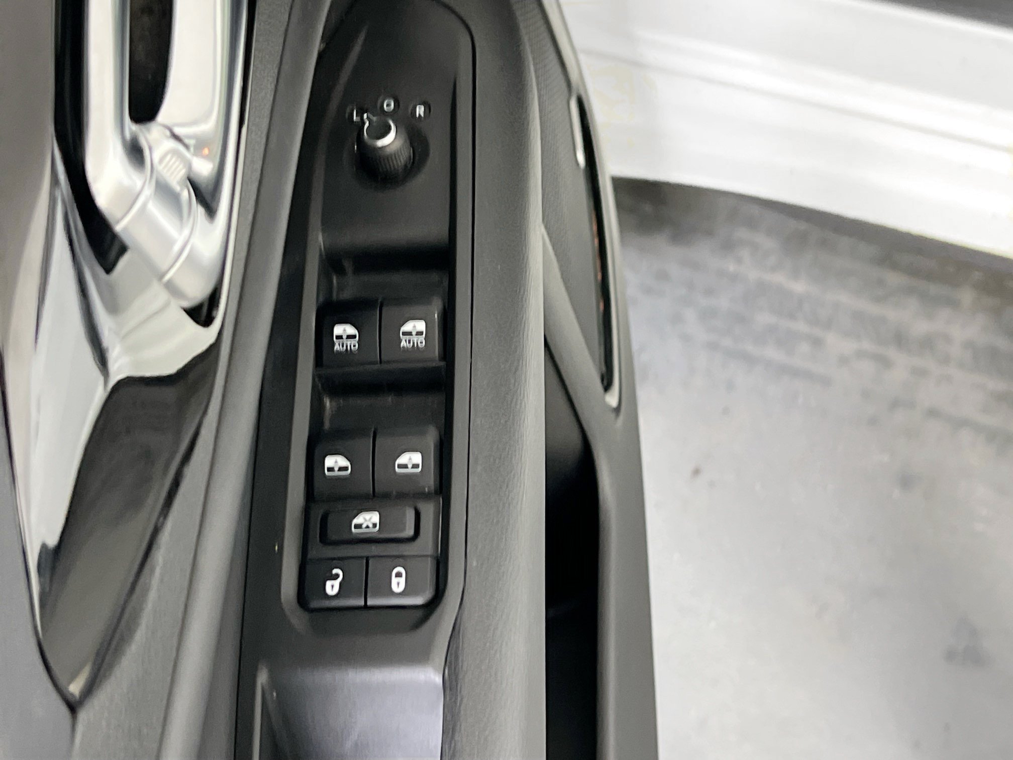 Used 2022 Jeep Compass High Altitude AWD/4WD image 18