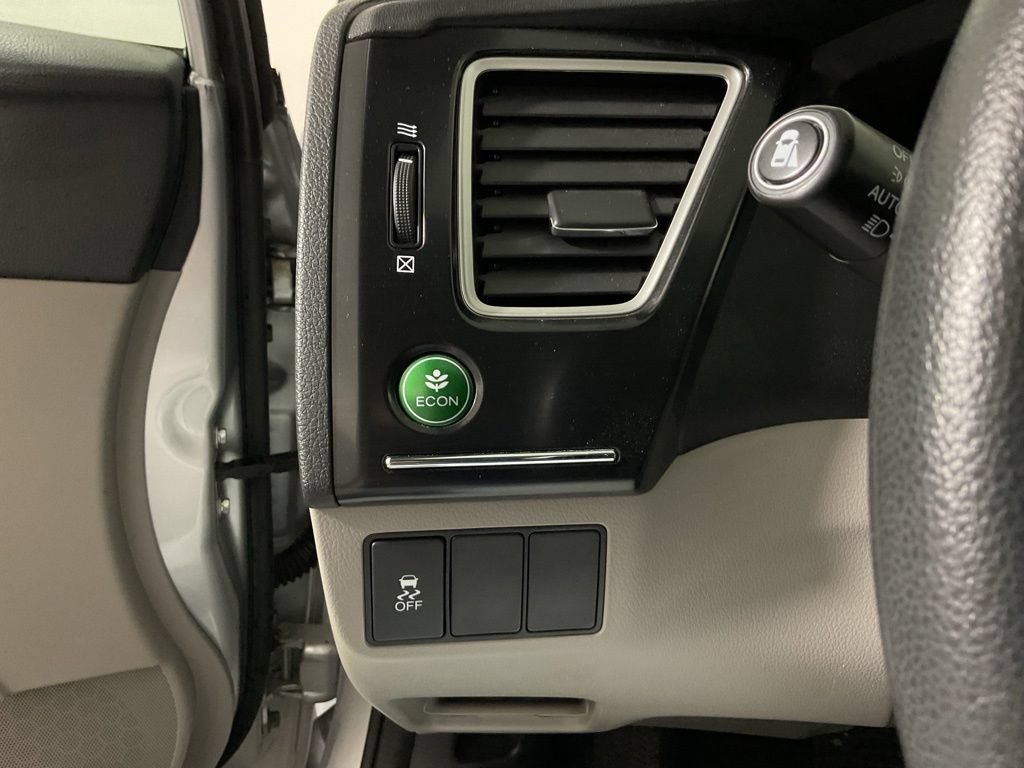 Used 2015 Honda Civic EX image 28