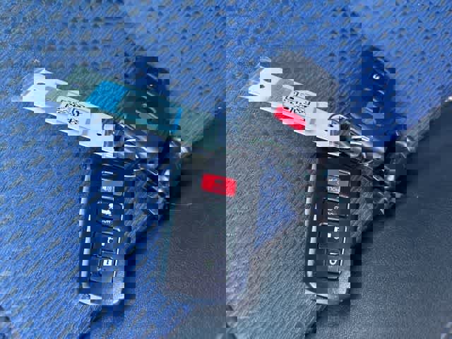 Used 2016 Toyota Camry SE image 24