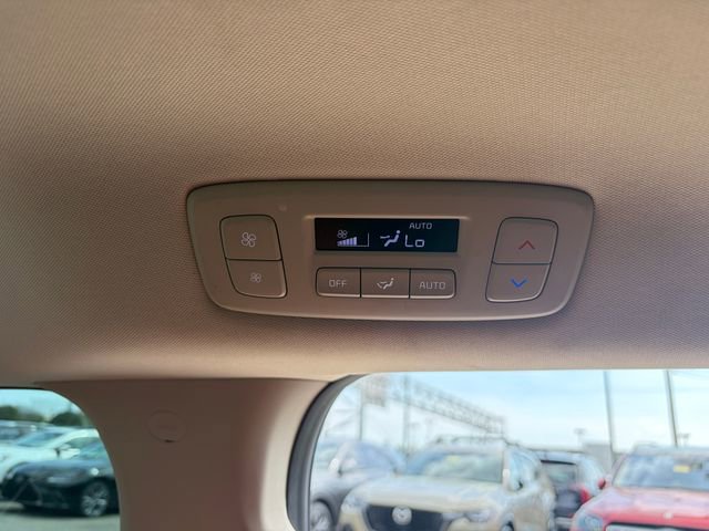 Certified 2025 Kia Carnival SX Prestige image 26